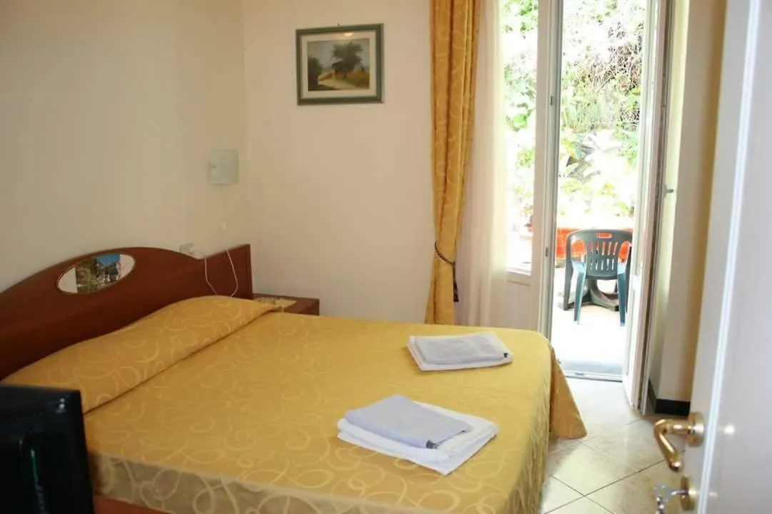 Viviani Raffaella Hotel Monterosso al Mare 0*,