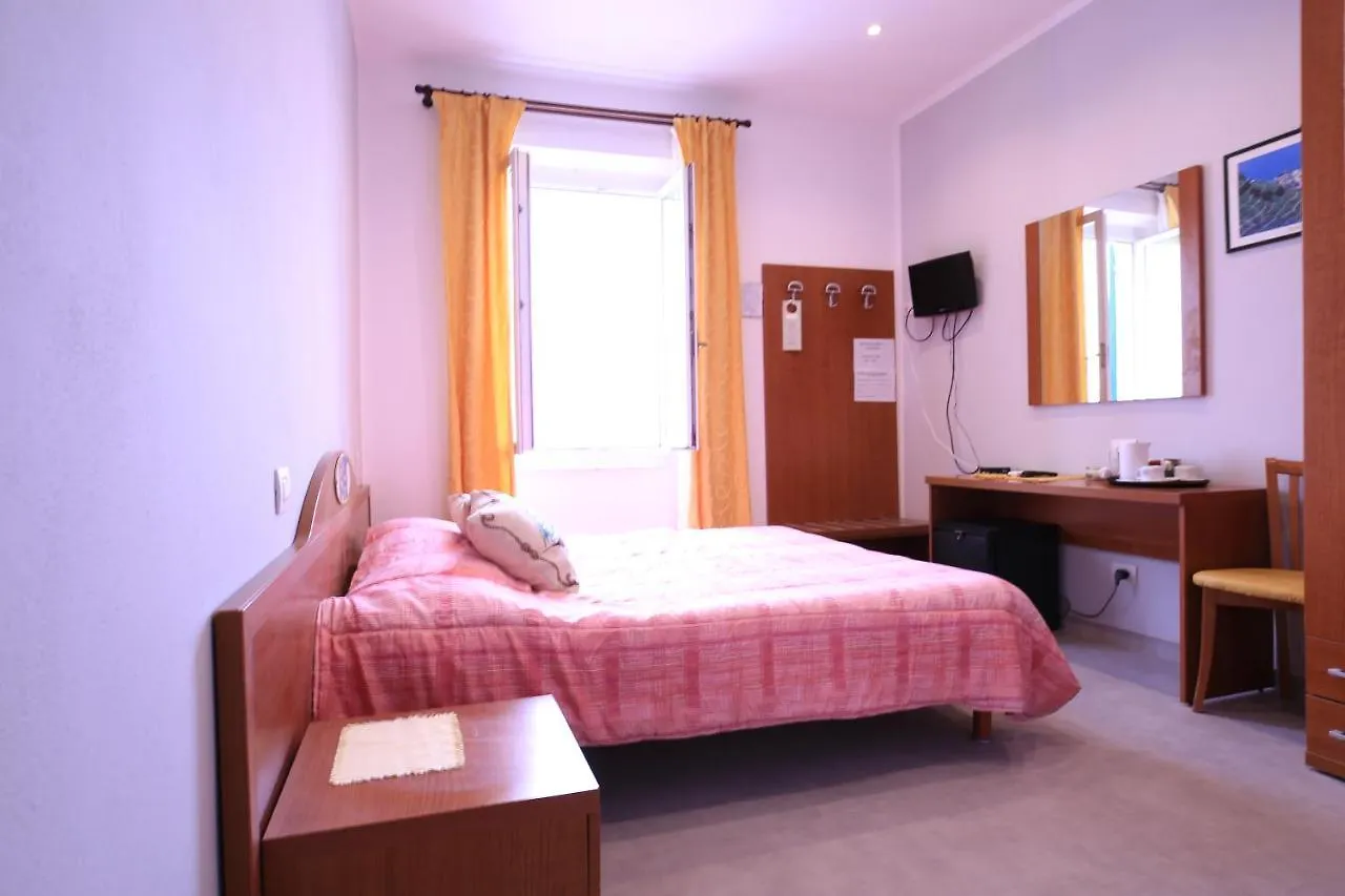 Viviani Raffaella Hotel Monterosso al Mare